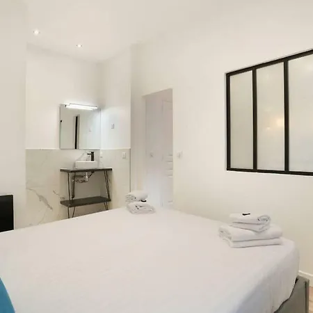 Apartment Cmg 61 Martin / Haut Marais Ii *